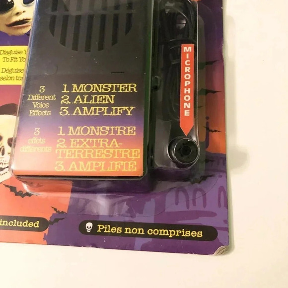 Haunted Halls Alien  Voice Changer Hands Free Microphone Halloween - Picture 5 of 12